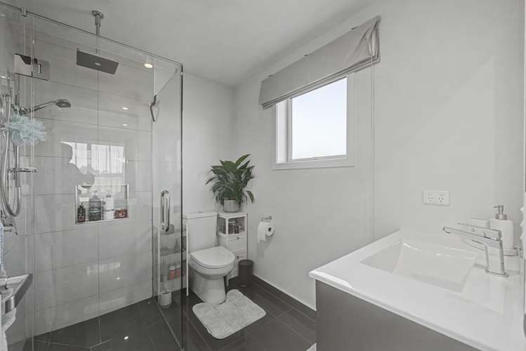 406 Flora Road East Makarewa_22