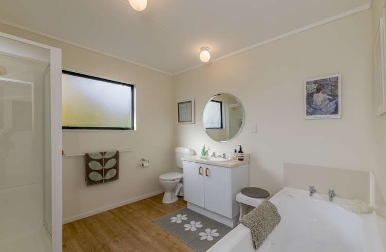 22 Greenwood Boulevard Otaki_16