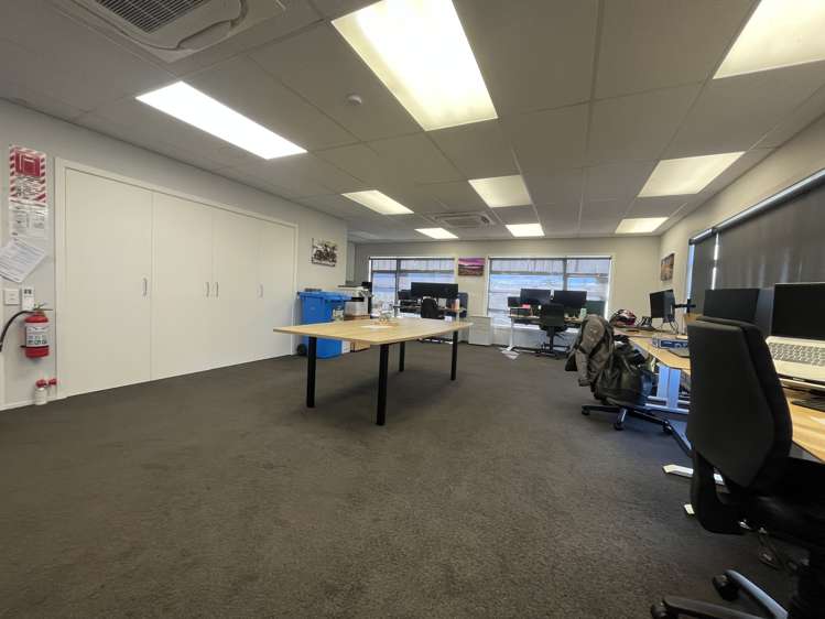 8/15 Sir Gil Simpson Drive Burnside_7