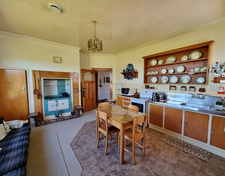 8 Mcvicar Street Tuatapere_3