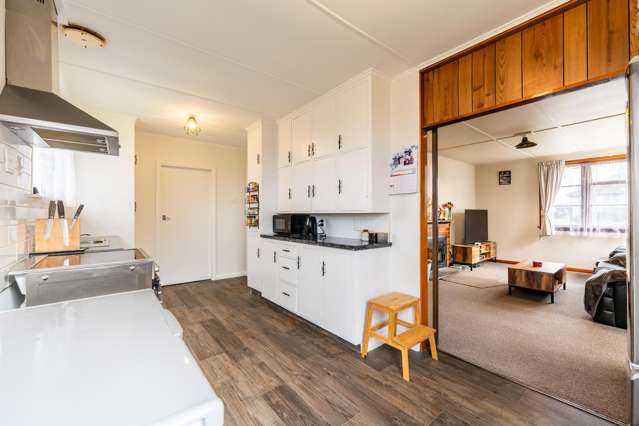 7 Forth Street Marchwiel_2