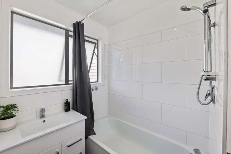 125 Pembroke Street Westown_13