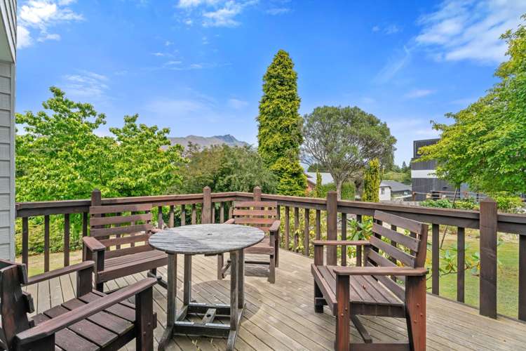 9 Hobart Street Queenstown_13