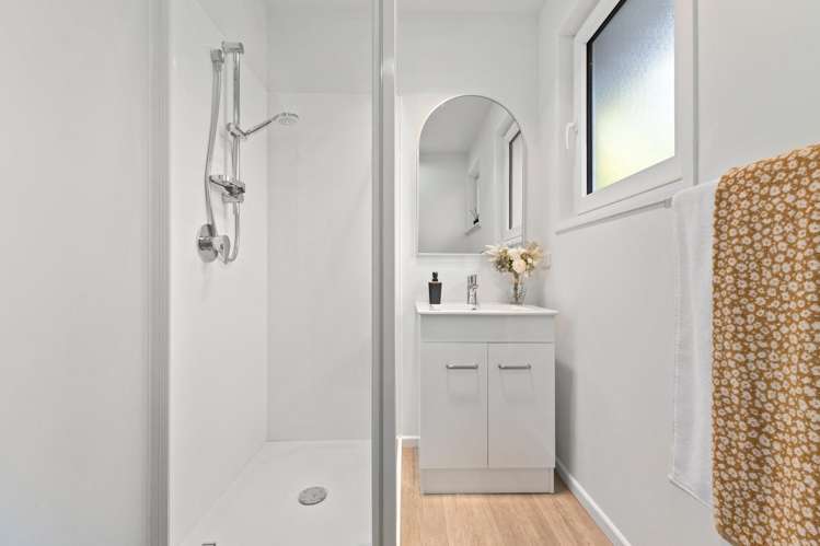 2/77 Denise Crescent Hornby_11