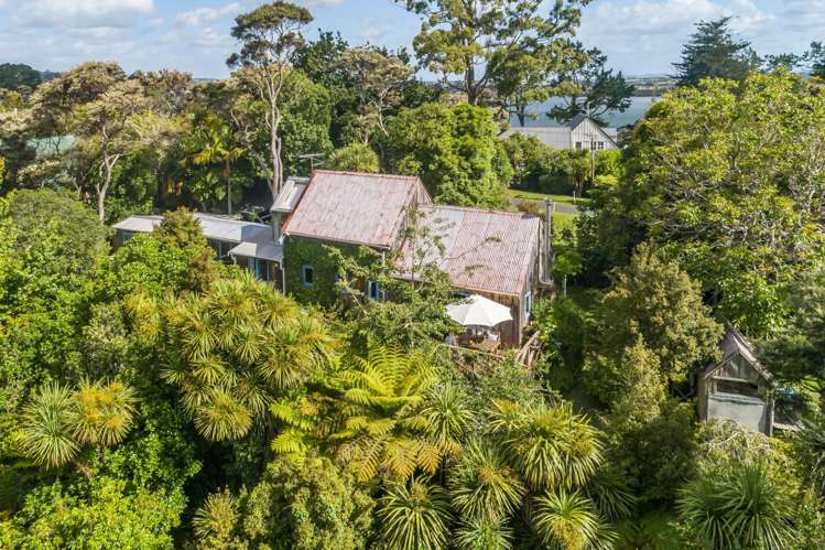 62 Chatham Avenue Paremoremo_22