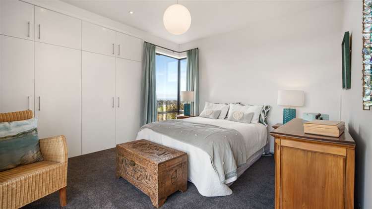 5 Teviotdale Way Richmond Hill_8