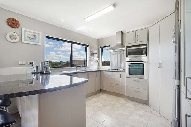 7 Durbin Court Greenhithe_2