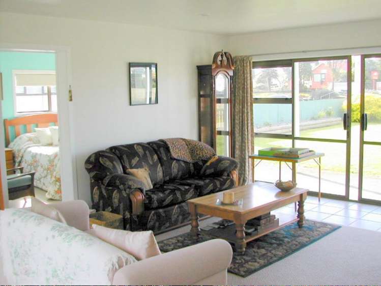 245 Main Sh25 Road Tairua_11