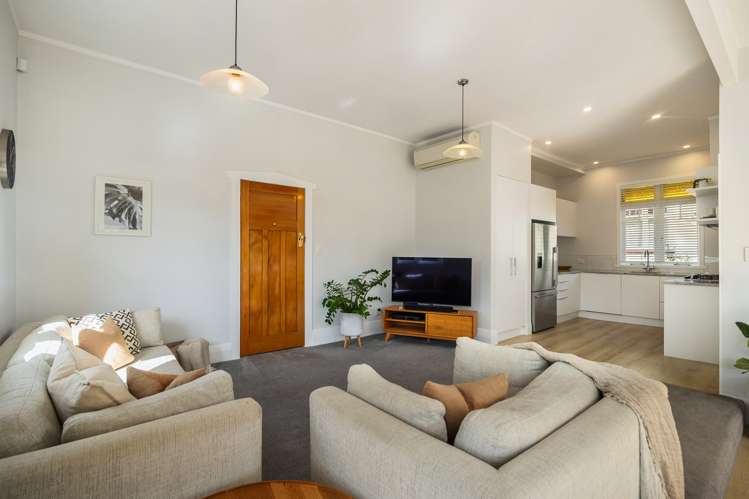 21 Wairere Avenue Mount Albert_11