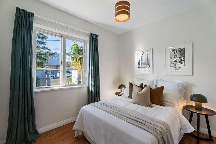 8 Tirotai Crescent Westmere_9