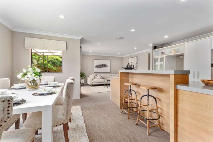 58 Aberdeen Crescent Wattle Downs_6