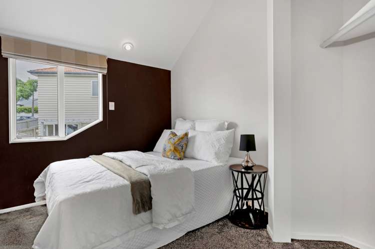 2/19 Rodney Road Northcote Point_11