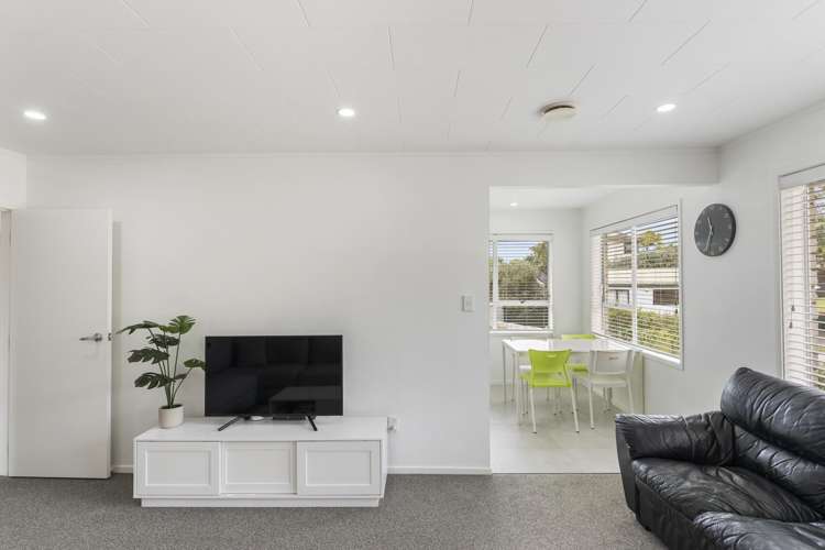 1/15 Sherie Place Howick_7