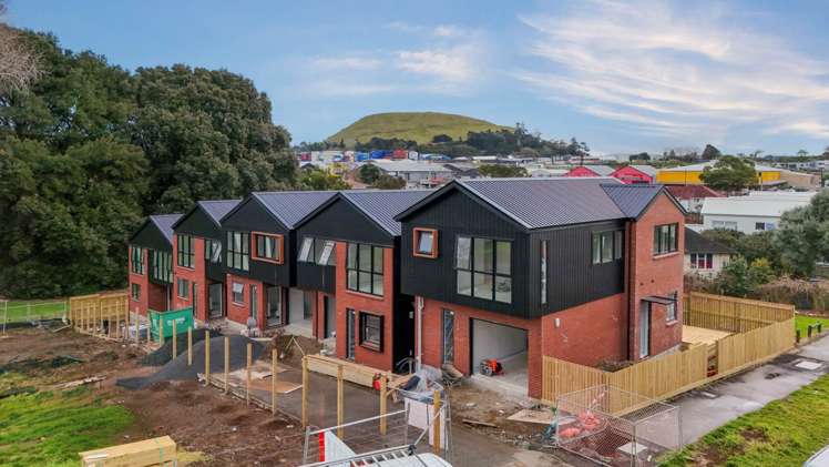 Lot 5 /13 Torino Street Pt England_15