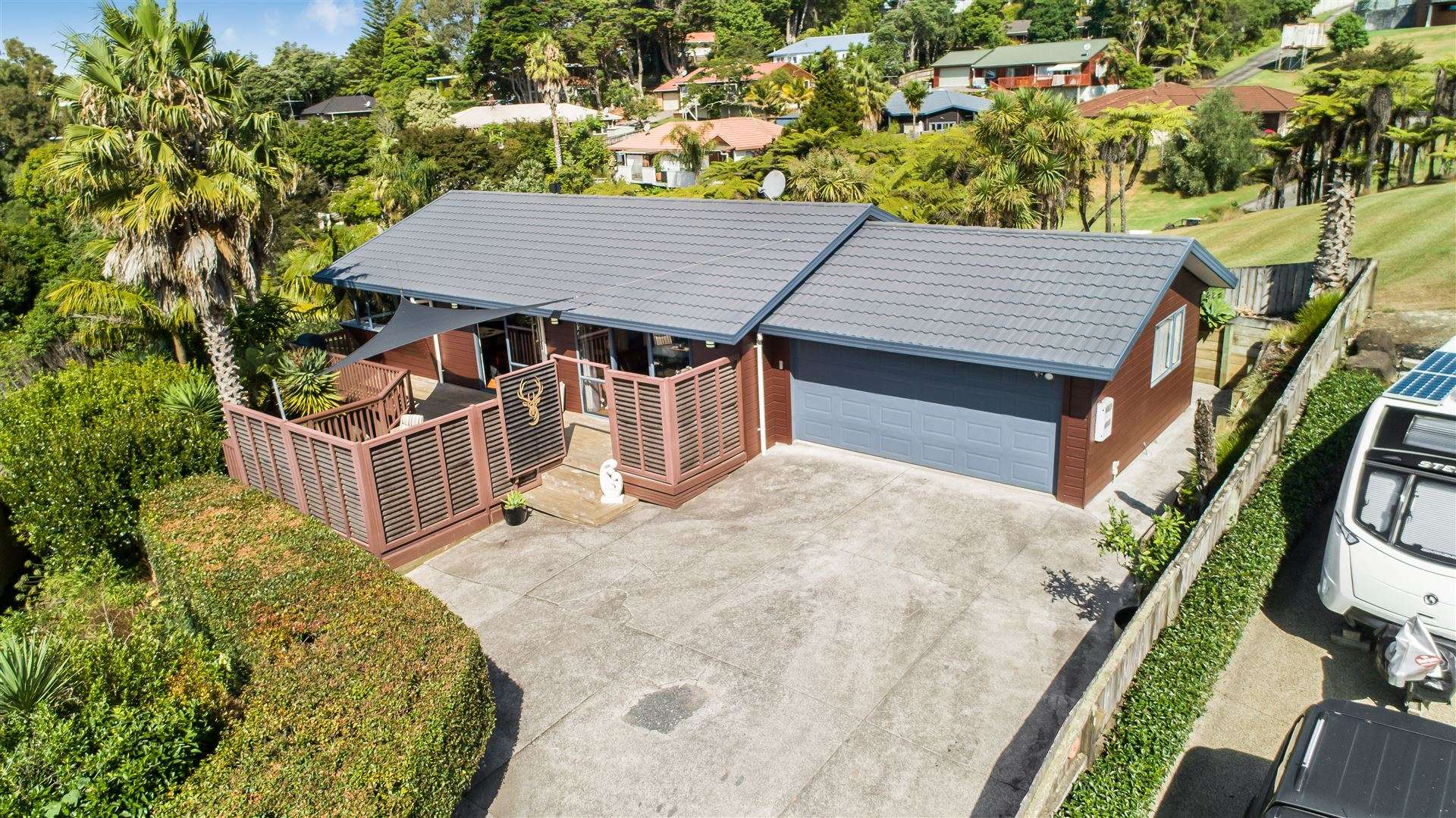 147e Glengarry Road Glen Eden_0