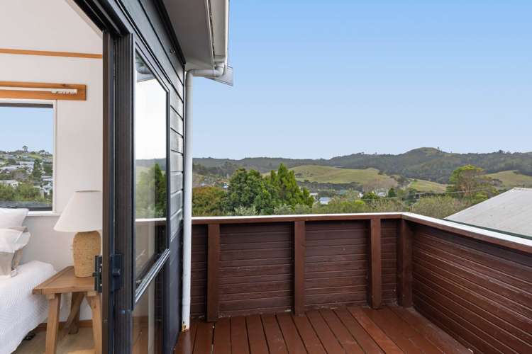 2b Hammond Avenue Hatfields Beach_14