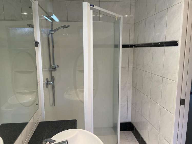 89A Mt Lebanon Crescent 10699_10
