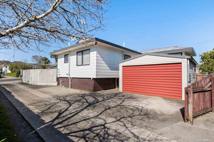 2/8 View Road Papakura_10