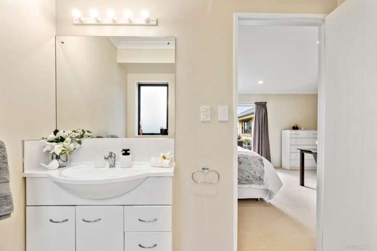 6 Four Oaks Place Pukekohe_8