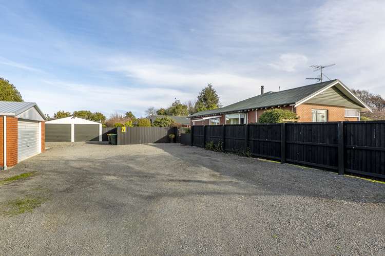 21 South Terrace Darfield_15