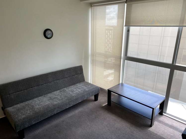 9j/147 Hobson Street Auckland Central_1