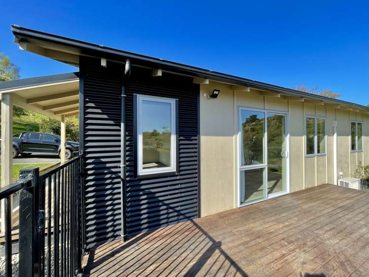 15E Tenby Street Moeraki_1