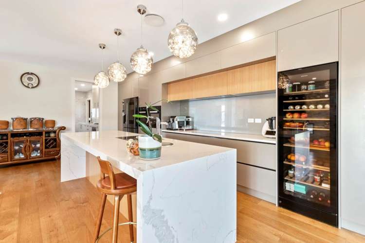 47 Fernhill Way Oteha_9