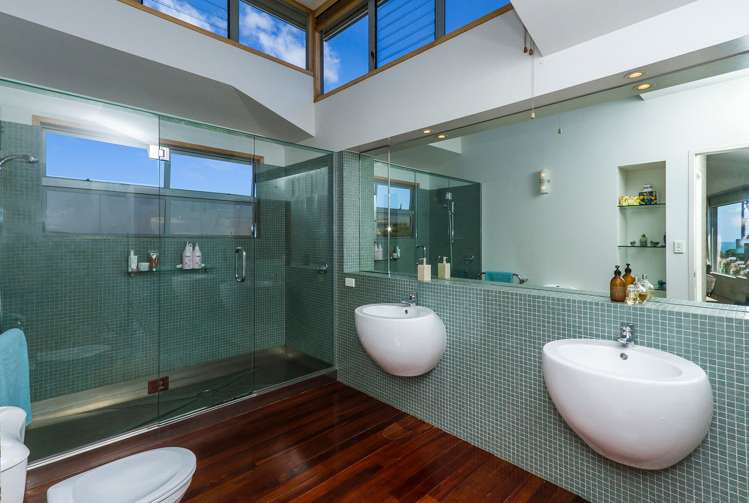 7 Rahopara Street Castor Bay_10