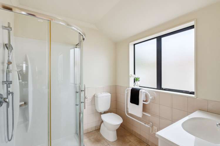 26 Quadrant Heights Paraparaumu_15