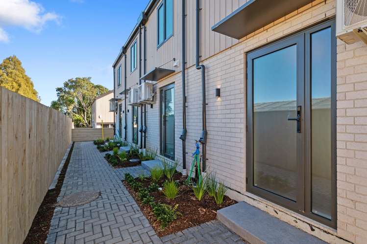 4-11/26 Rimu Street New Lynn_9