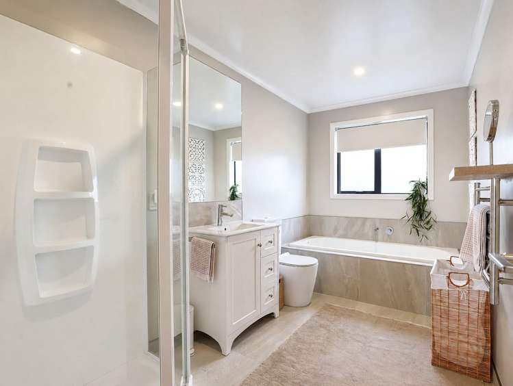 17 WHAKAHAUMAKO ROAD Cambridge_16