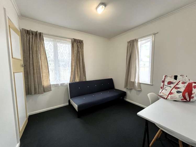 18 Kauri Street 10792_8