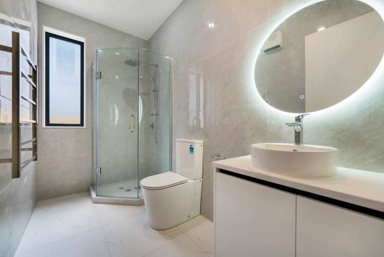 7 Bremner Ridge Street Flat Bush_17