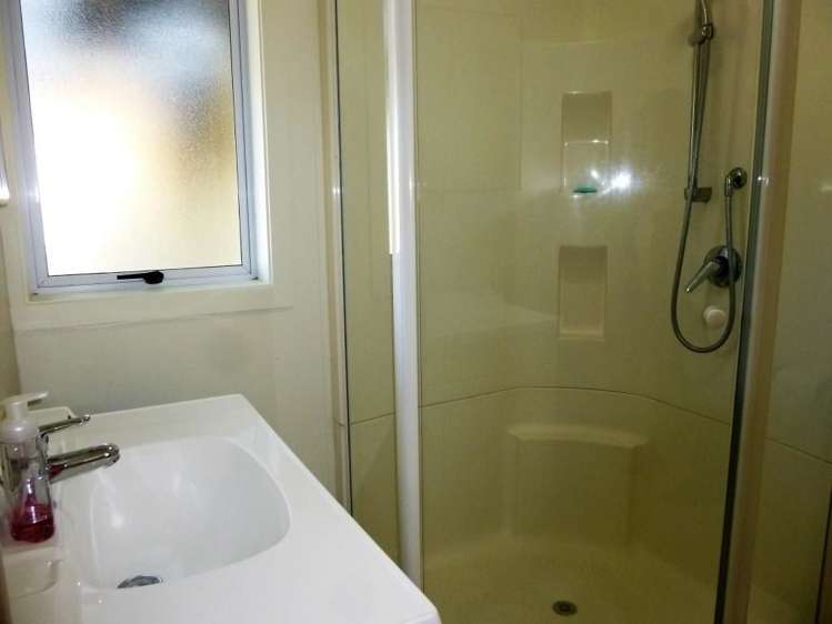 21 Parfitt Place Greymouth_10