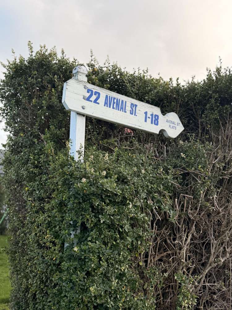 22 Avenal Street Avenal_38