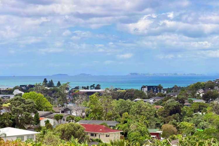 1/32 Montclair Rise_2