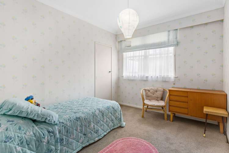 14 Ted William Street New Windsor_11