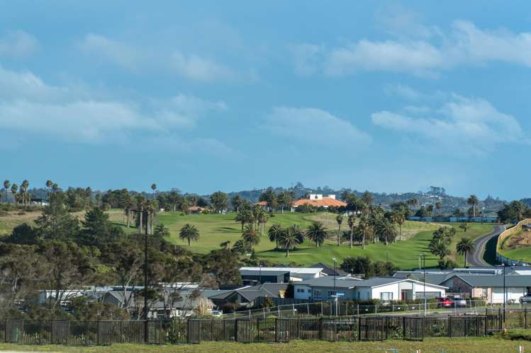20 Kakahi Road Beachlands_11