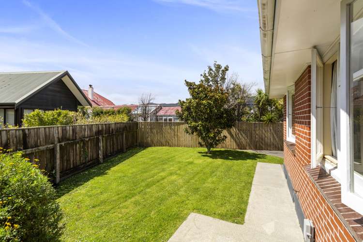 1a Colin Grove Lower Hutt_15