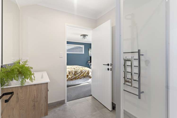 5 Maple Grove Solway_11