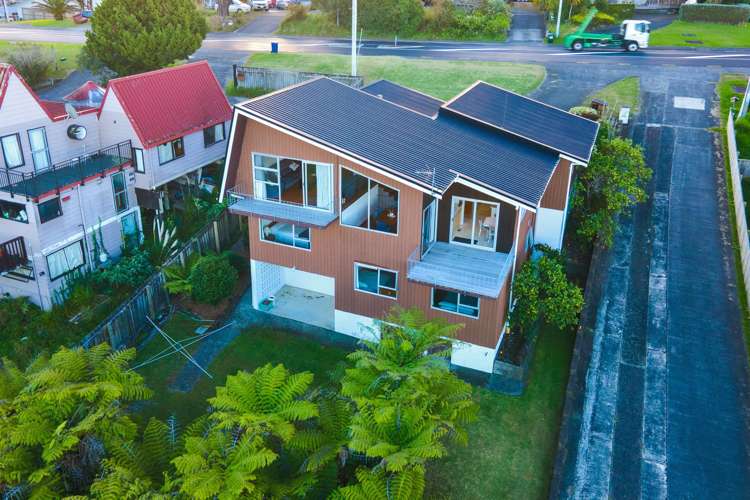 113 Sunset Road, Totara Vale North Shore_23
