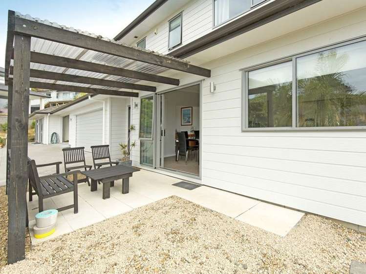 8 Bloomfield Rise Stanmore Bay_8