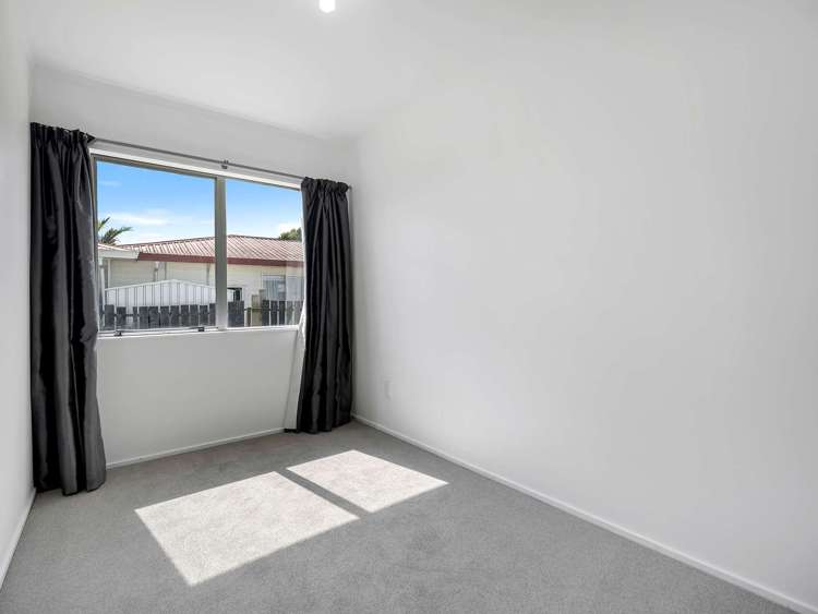 20b Kentucky Crescent Nawton_13