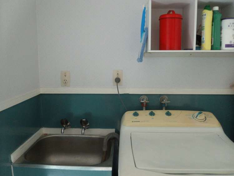 72 Eddystone Street Kaitangata_16