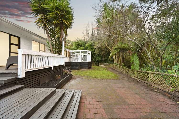 20 Splitt Avenue Glenview_21