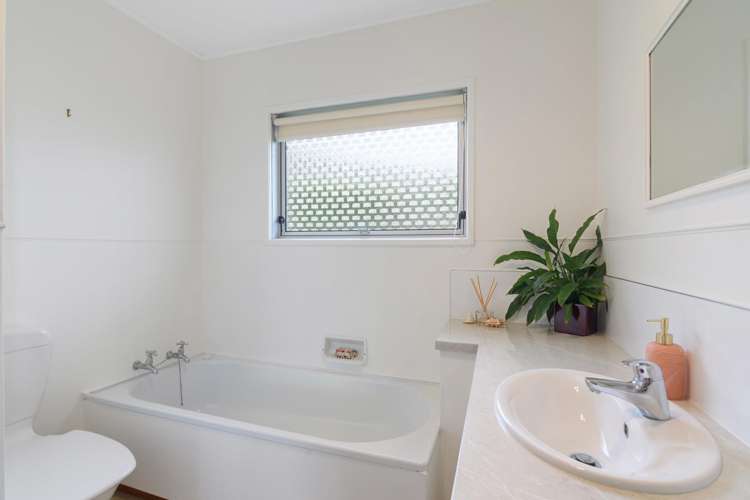 49 Marlborough Crescent Richmond_15