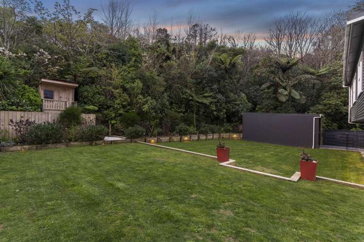 44 Friend Street Karori_41