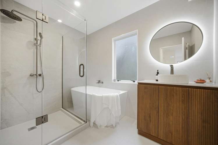 2/26 Anne McLean Drive Bayview_11