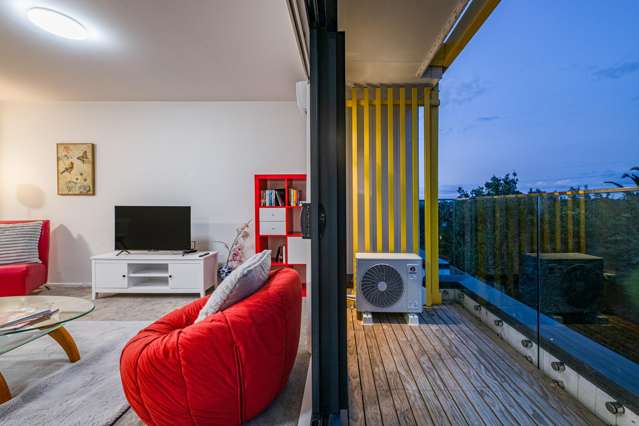 6/43B Waimumu Road Massey_1
