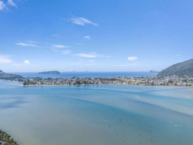 1998m² of Pure Coastal Possibility